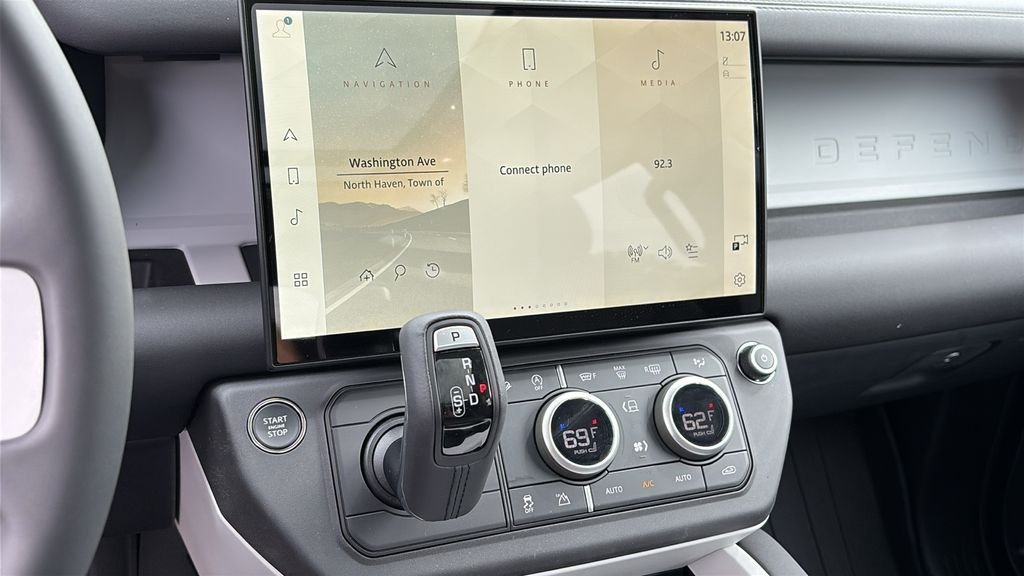 New 2026 Woolstone Green LAND ROVER S image 19