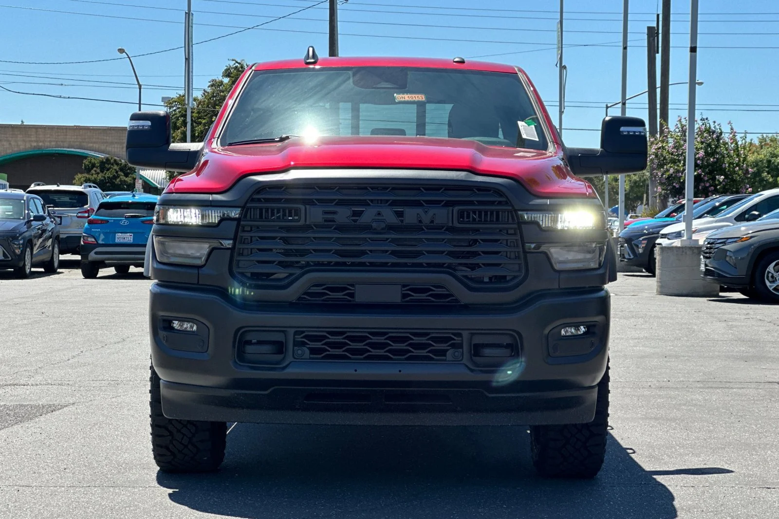 New 2026 Molten Red Pearl-Coat Exterior Paint RAM Warlock image 9