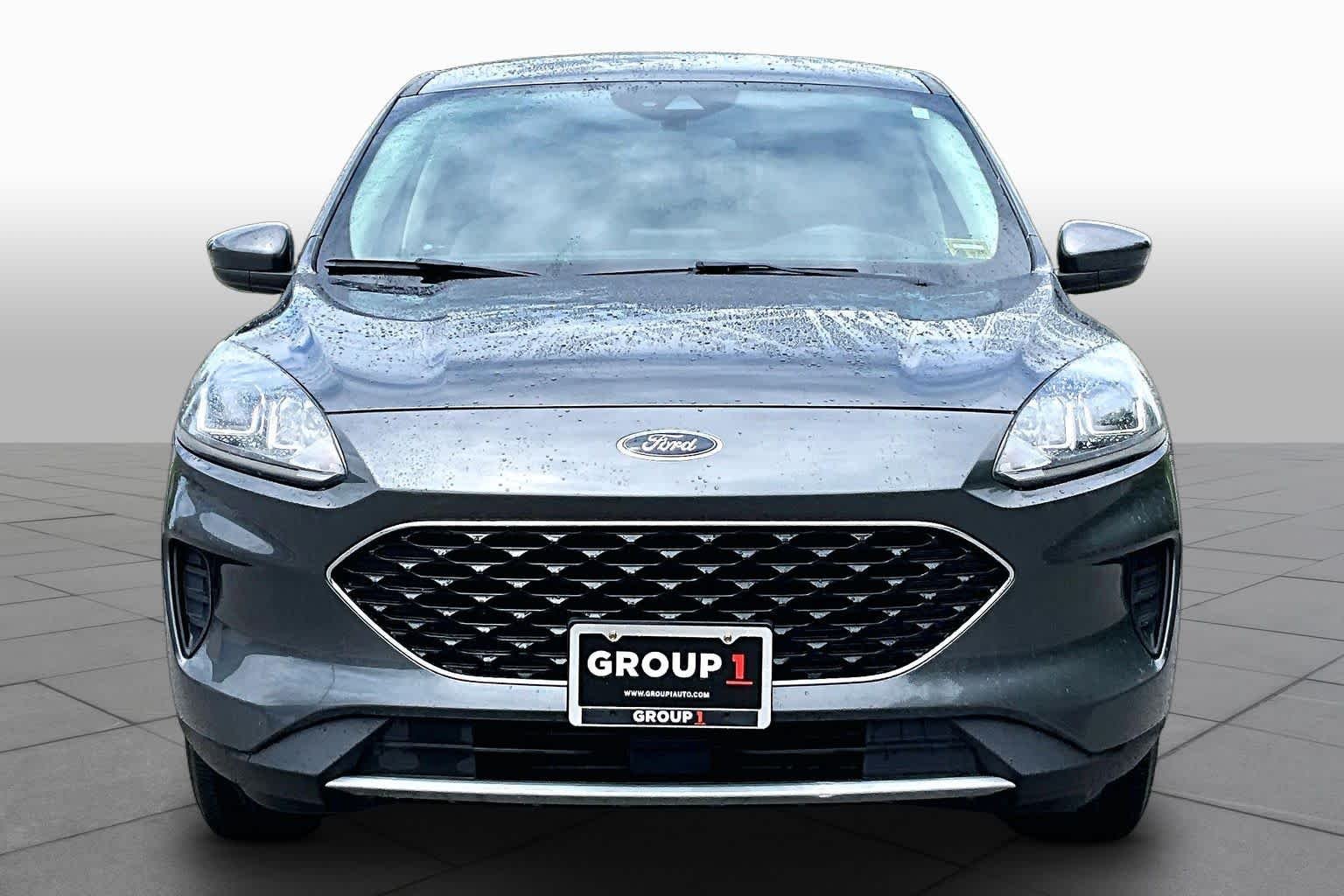 Used 2020 Magnetic Ford SE image 4