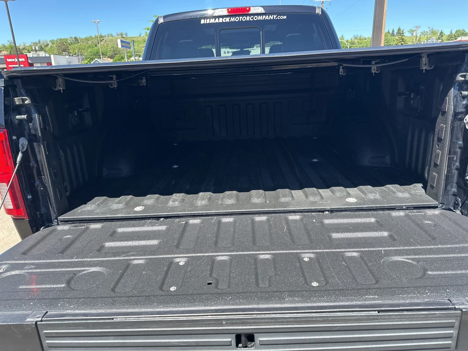 Used 2020 Black Ford Platinum image 33