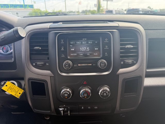 Used 2018 Bright White Clearcoat Ram Tradesman image 17