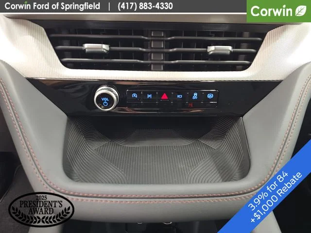 New 2026 Star White Metallic Tri-Coat Ford Active image 27