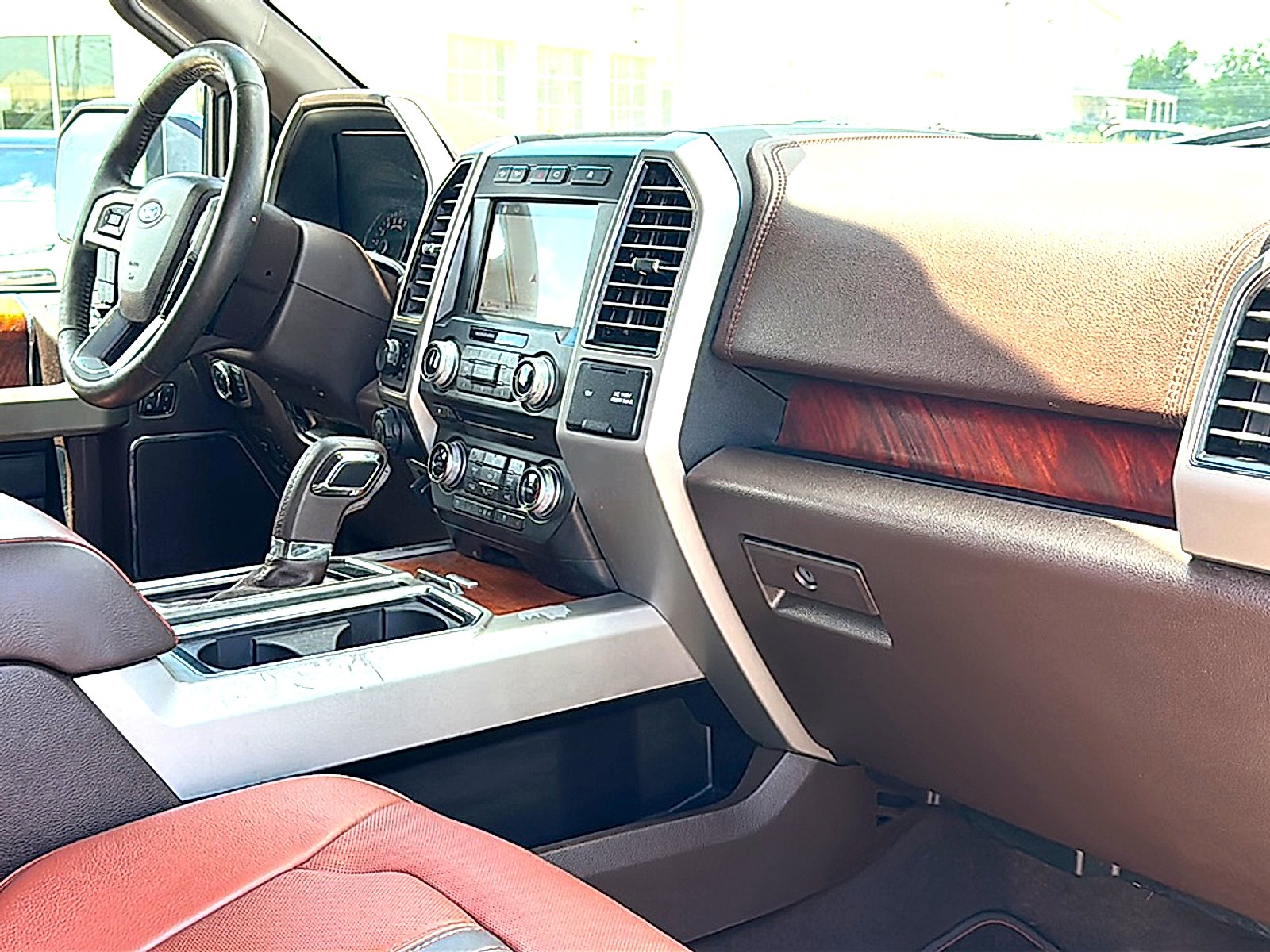 Used 2018 Guard Metallic Ford King Ranch image 23