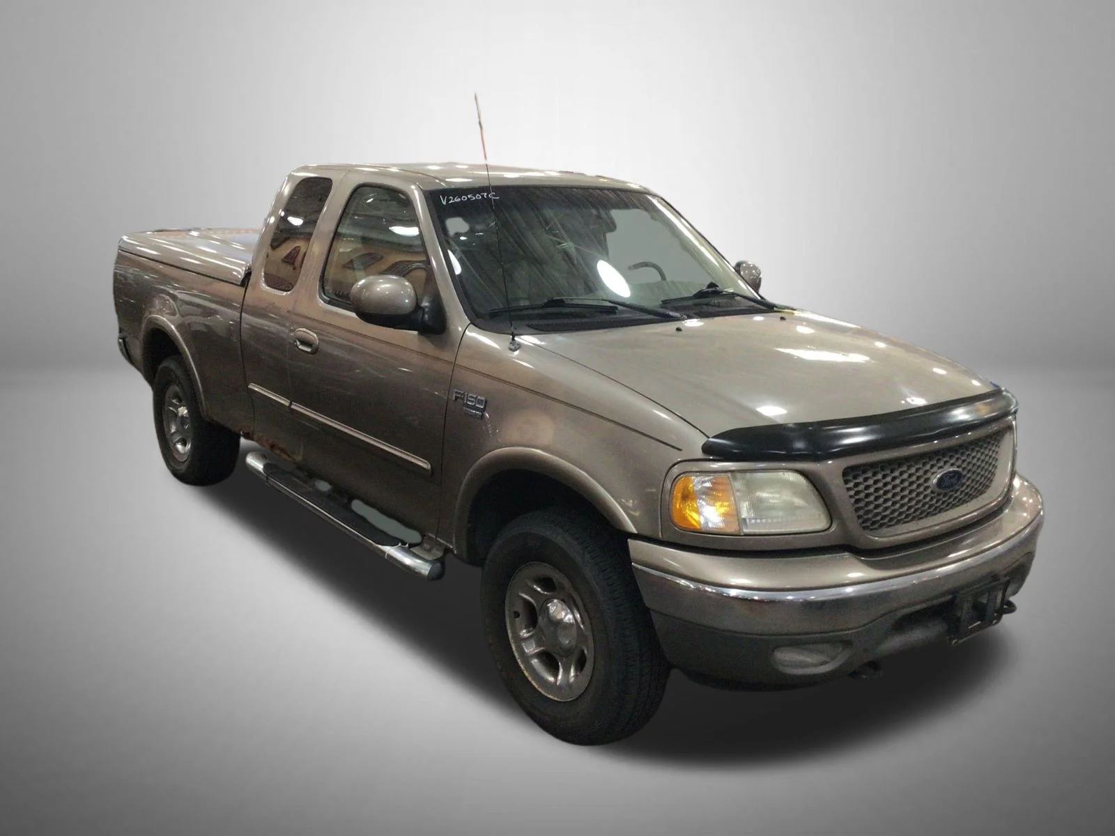 Used 2003 Beige Ford  image 3