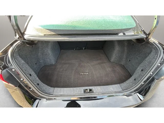 Used 2025 Black Nissan 1.6 SV image 30