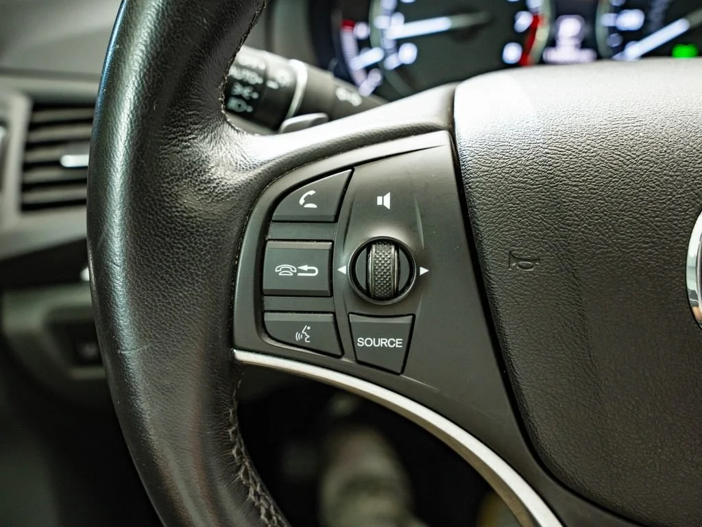 Used 2016 Gray Acura 3.5L image 27