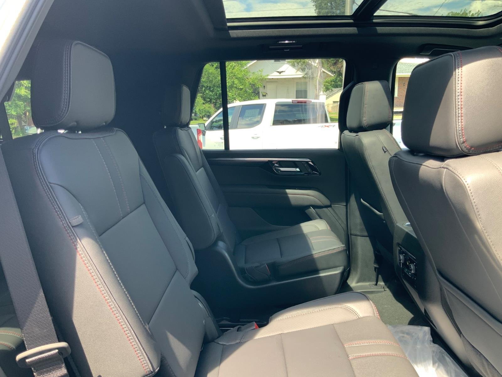 2026 Chevrolet Tahoe RST - Photo 7