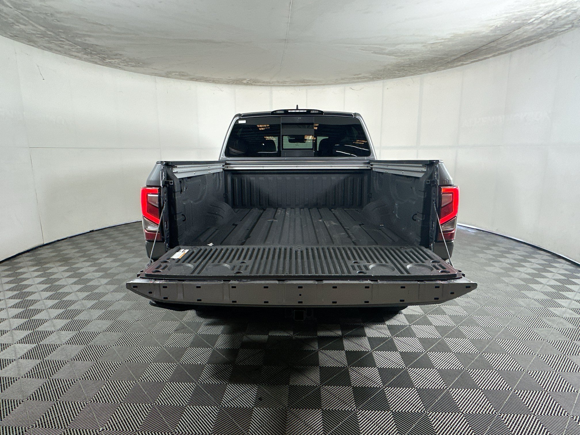 Used 2023 Gun Metallic Nissan PRO-4X image 31