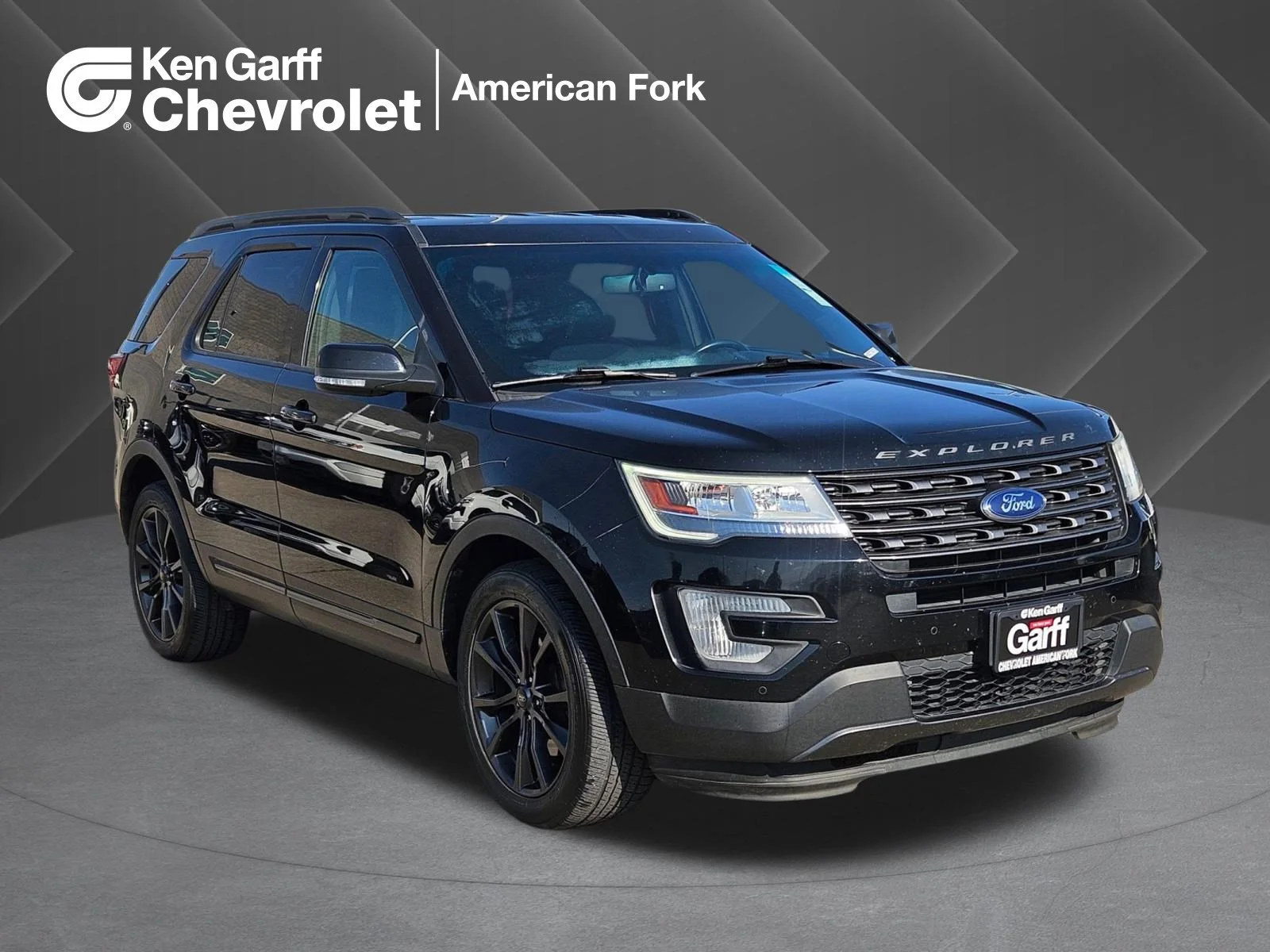 2017 Ford Explorer XLT 4WD's photo