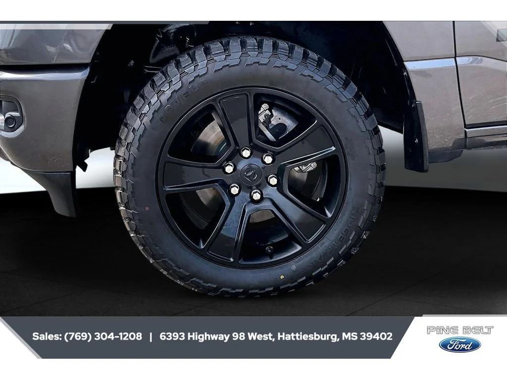 Used 2021 Granite Crystal Clearcoat Metallic Ram Big Horn image 7