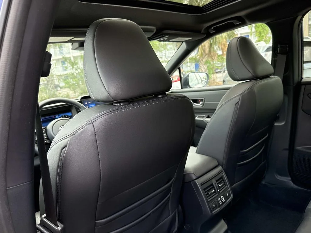 New 2026 SAPPHIRE BLUE PEARL Subaru Touring image 12