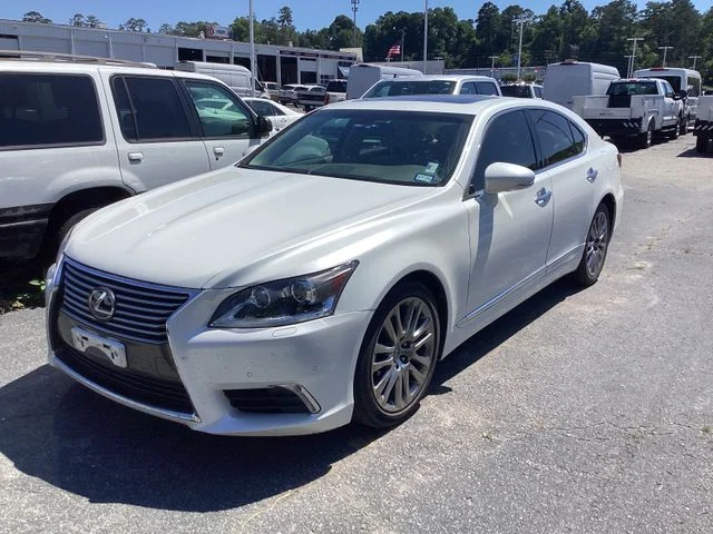 2017 Lexus LS 500 460's photo