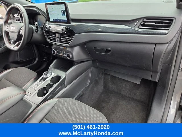Used 2024 Gray Ford ST-Line image 17