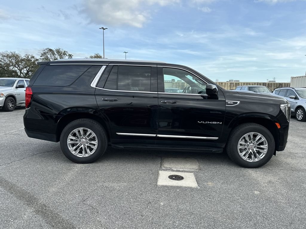 Used 2024 Onyx Black GMC SLT image 10