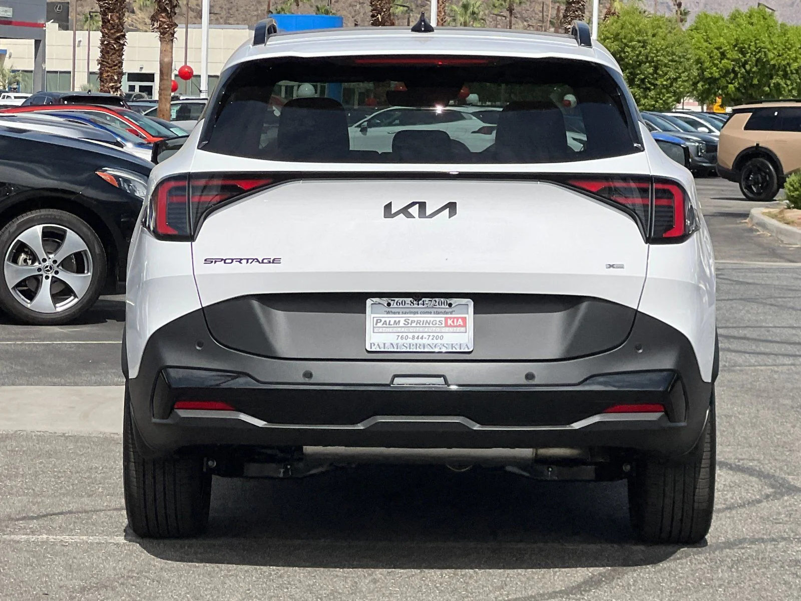 New 2026 White Kia X-Line image 4