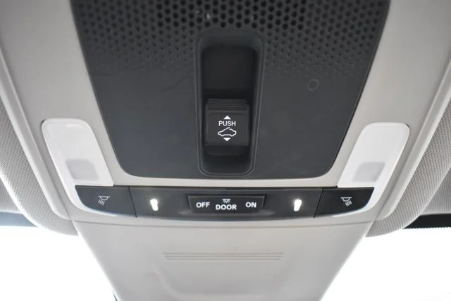 Used 2024  Honda EX image 32