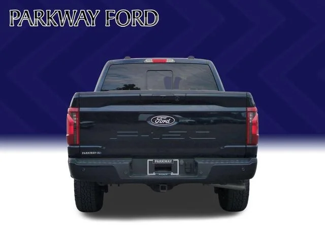 Used 2024 Blue Ford XLT image 4