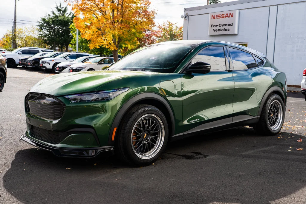 Used 2024 Green Ford Select image 3