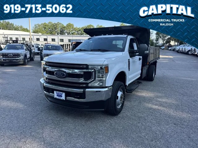 Used 2022 White Ford XL image 1