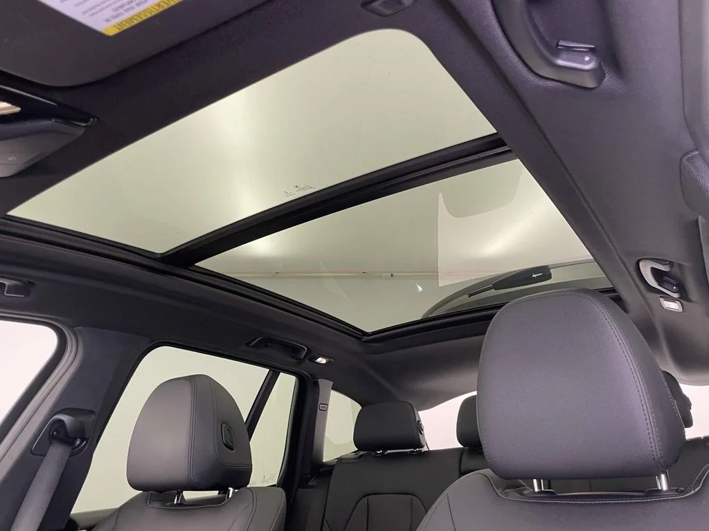 Used 2020 Gray BMW xDrive30i image 16