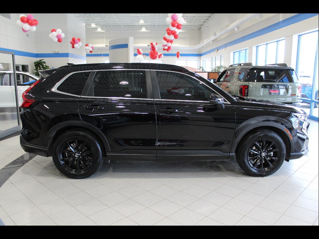 Certified Used 2024 Crystal Black Pearl Honda Sport image 4