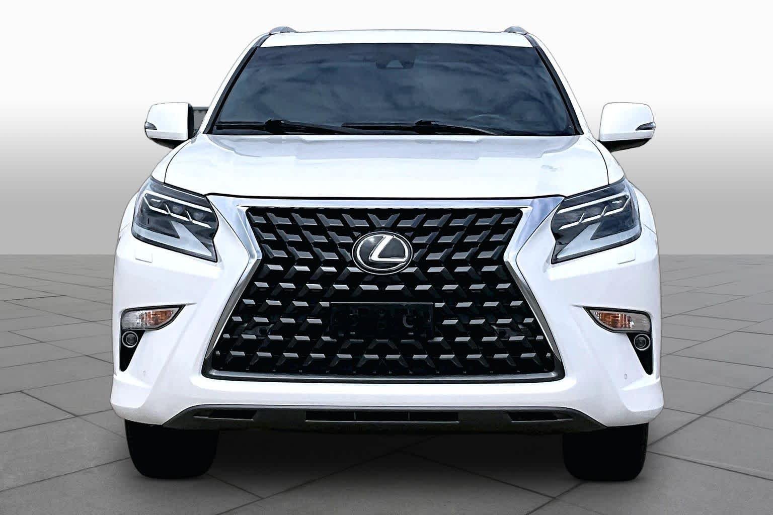 Used 2020 Starfire Pearl Lexus Premium image 4