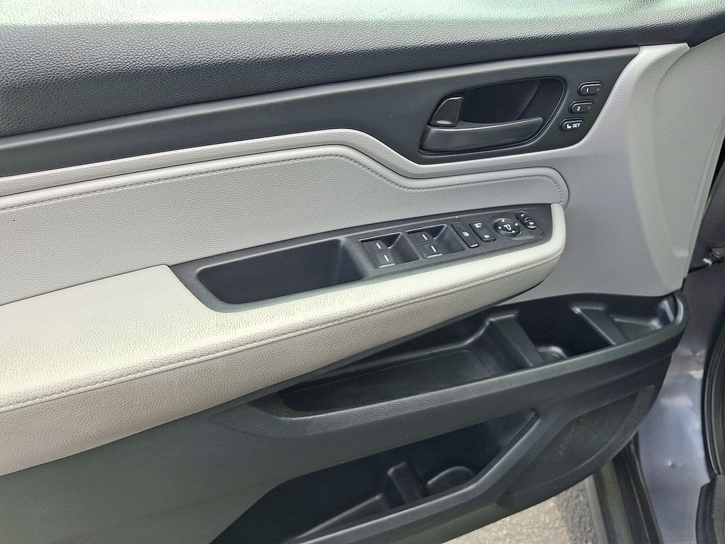 2018 Honda Odyssey EX-L - Photo 17