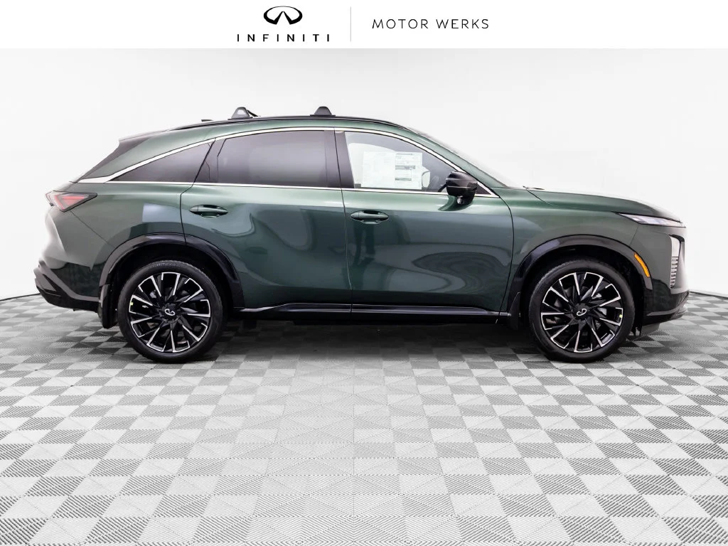 New 2027 Green INFINITI AUTOGRAPH image 6