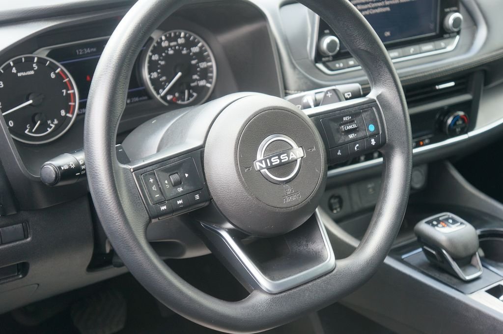 Used 2024 Brilliant Silver Metallic Nissan SV image 14
