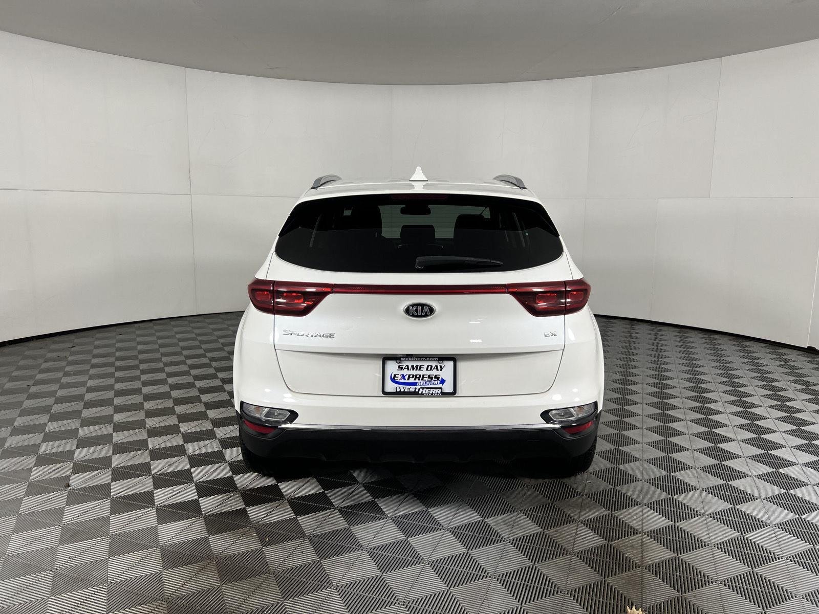Used 2021 Snow White Pearl Kia EX image 6