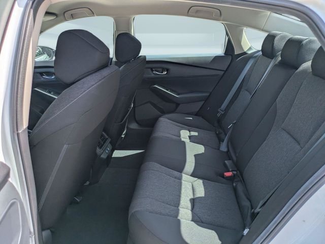 Used 2025 White Honda LX image 14
