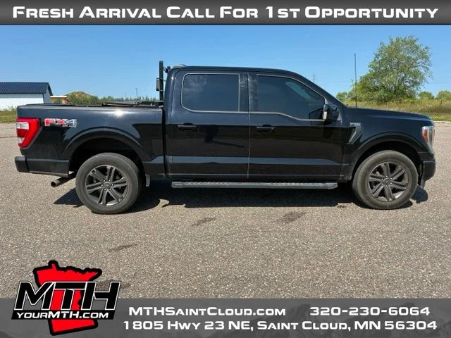 Certified Used 2022 Black Ford Lariat image 1