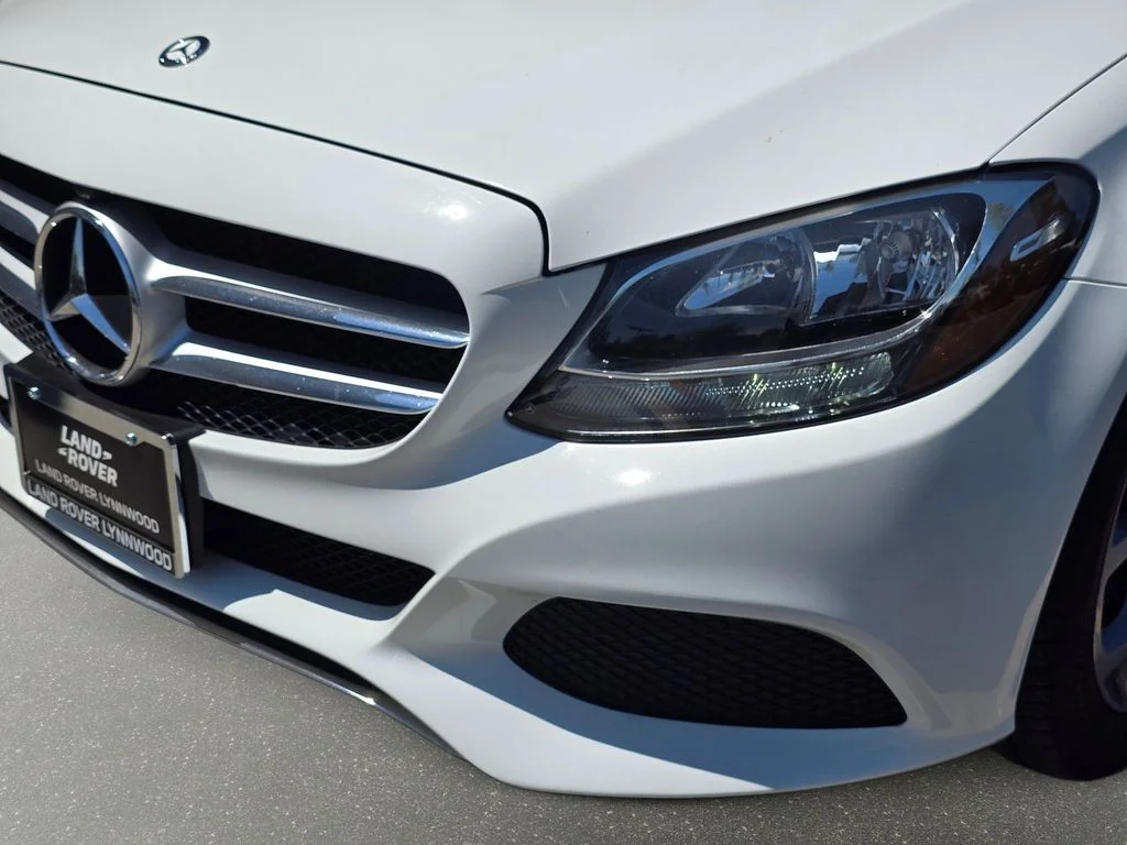Used 2017 White Mercedes-Benz C 300 image 34