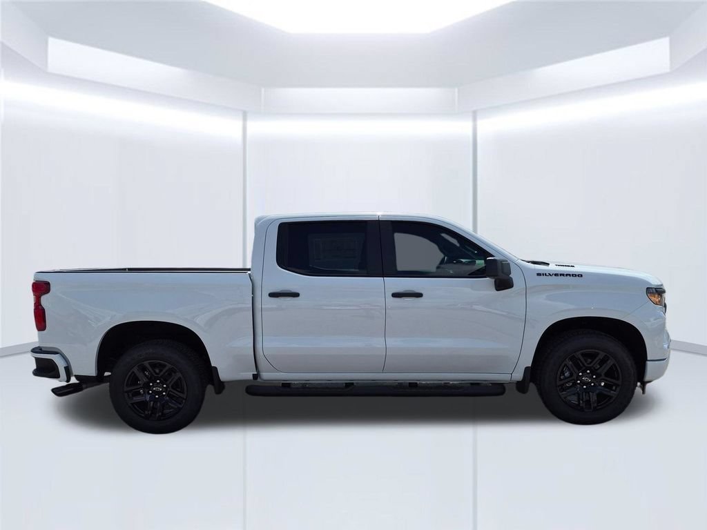 2026 Chevrolet Silverado 1500 Custom - Photo 7