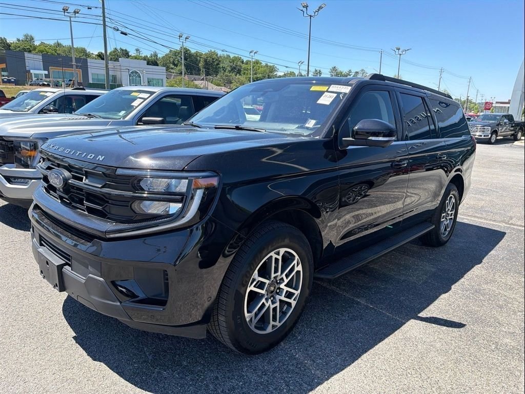 2025 Ford Expedition Active MAX's photo