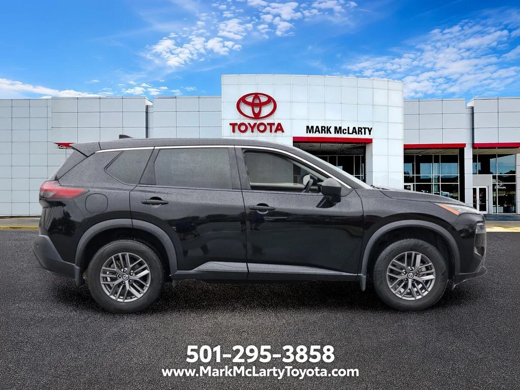 Used 2021 Black Nissan S image 6