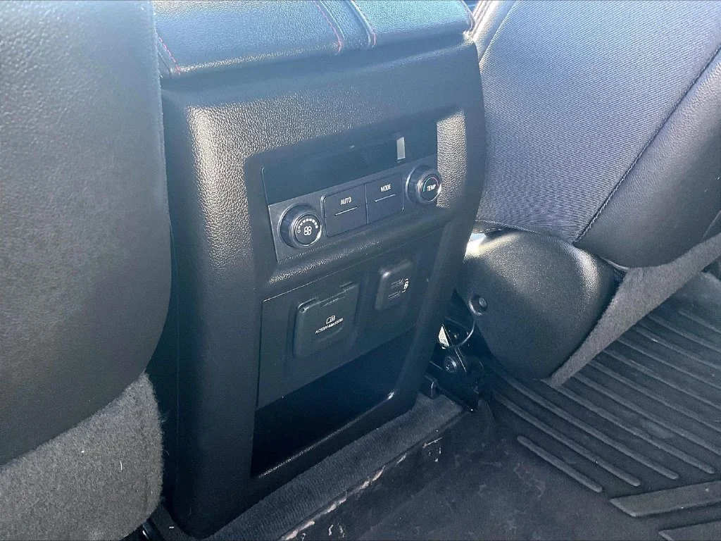 Used 2022 Black Chevrolet RS image 29