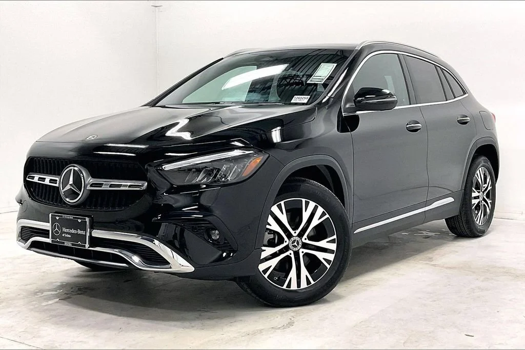 New 2026 Night Black Mercedes-Benz GLA 250 image 14