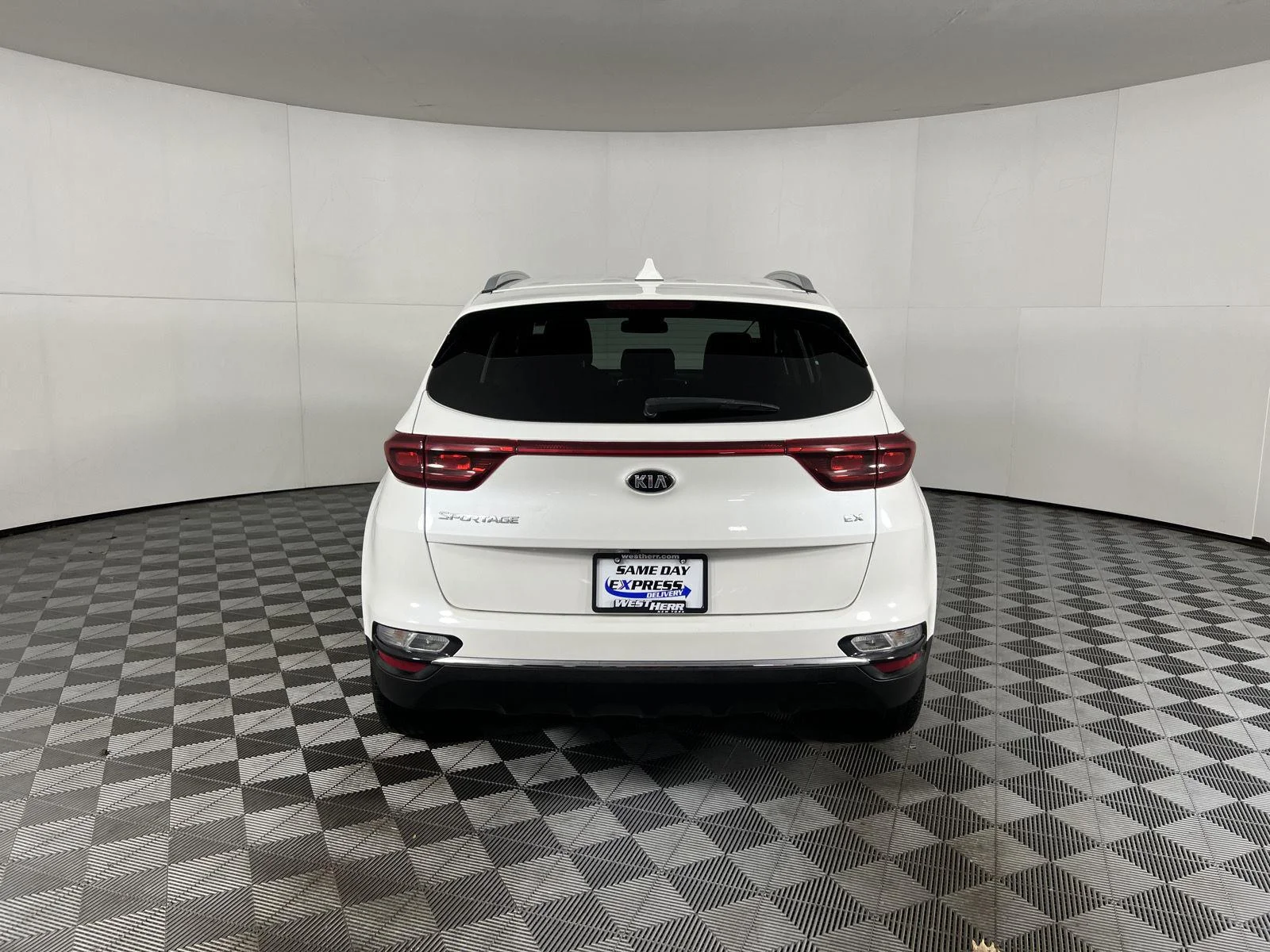 Used 2021 Snow White Pearl Kia EX image 6
