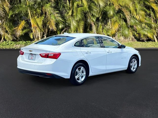 Used 2024 White Chevrolet LT image 4