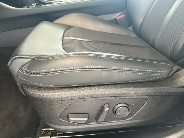 Used 2024 White Kia GT-Line image 23