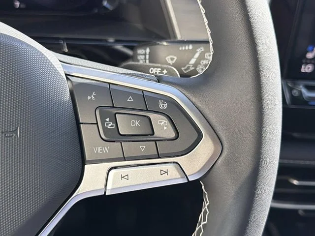 New 2026 Black Volkswagen 2.0T SE w/Technology image 19
