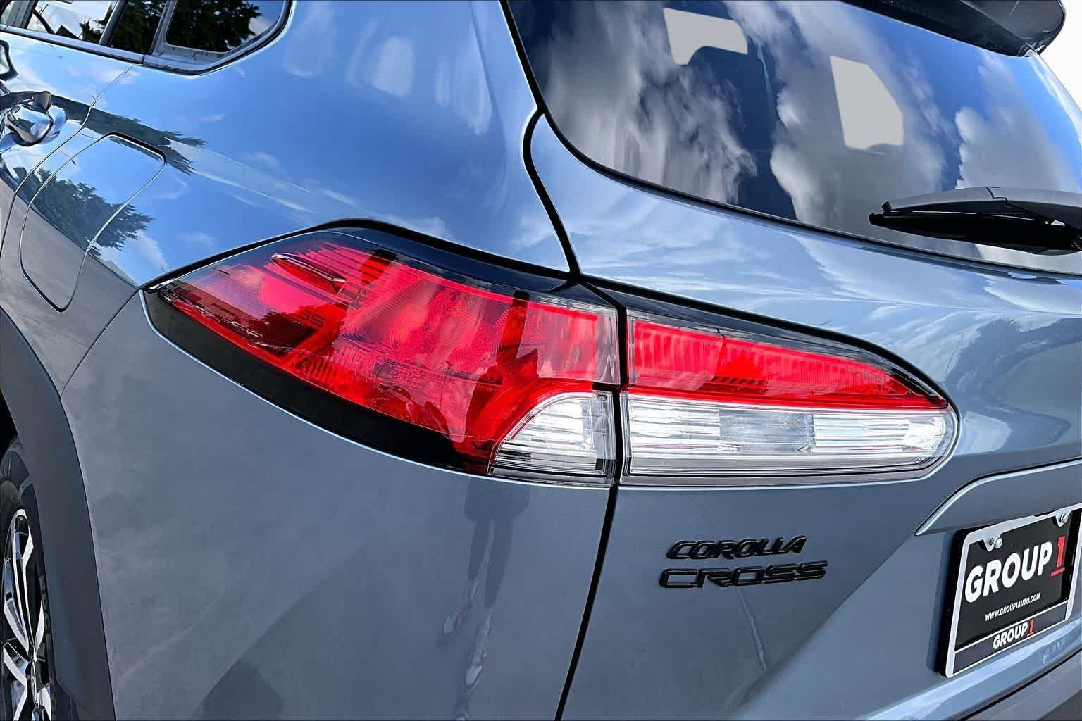 Used 2023 Celestite Toyota Hybrid SE image 27