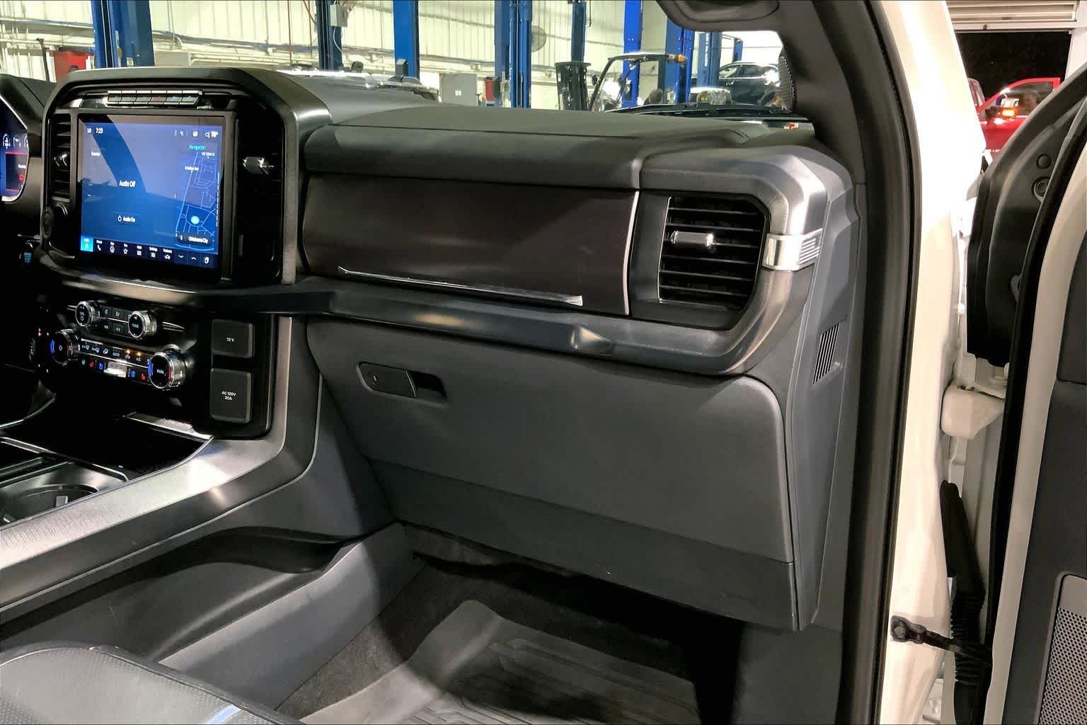 2024 Ford F-150 Platinum - Photo 19