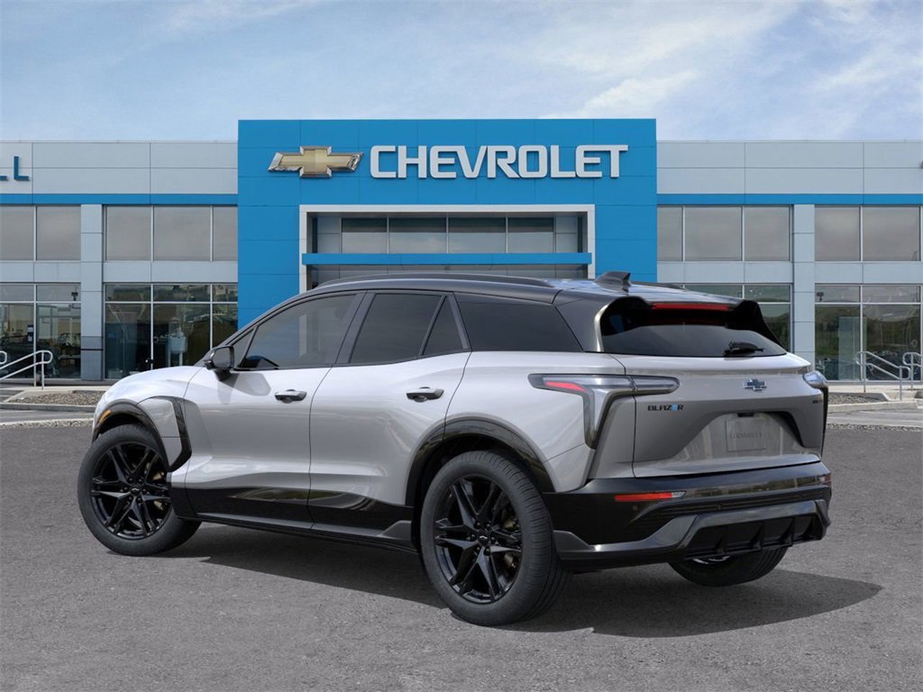 2026 Chevrolet Blazer EV photo 3