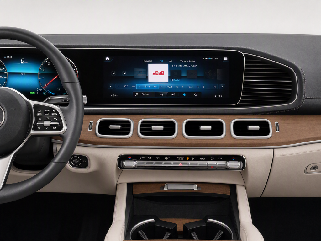 Certified Used 2022  Mercedes-Benz GLS 450 image 14