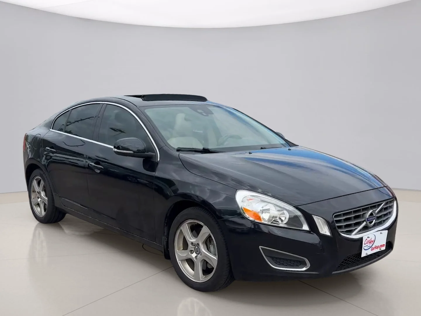 Used 2012 Black Volvo T5 image 7