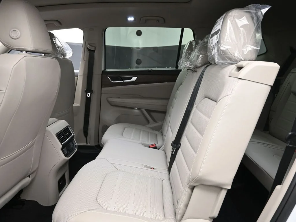 New 2026 Opal White Pearl Volkswagen 2.0T SEL image 11