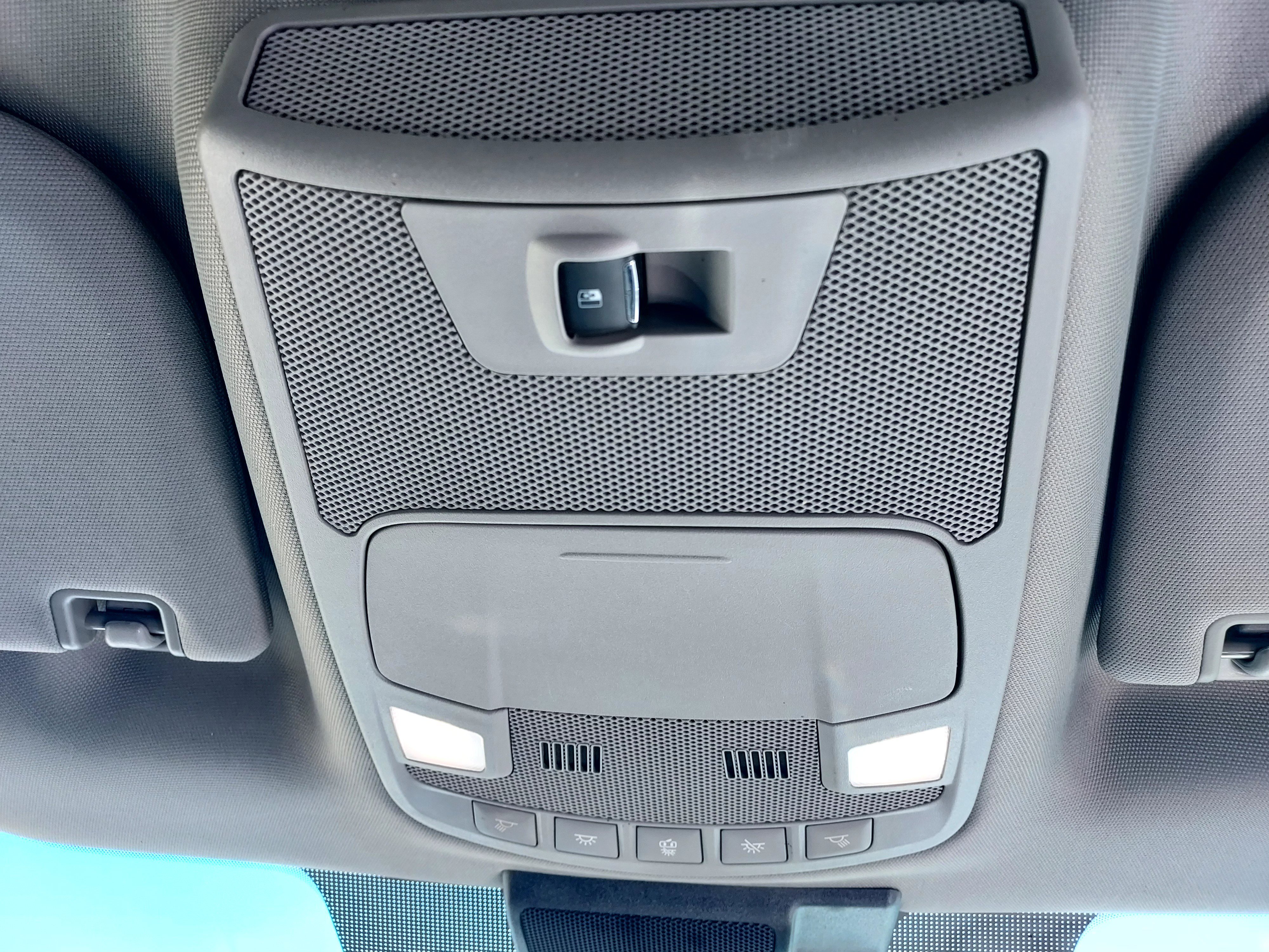Used 2020 Silver Ford XLT image 24