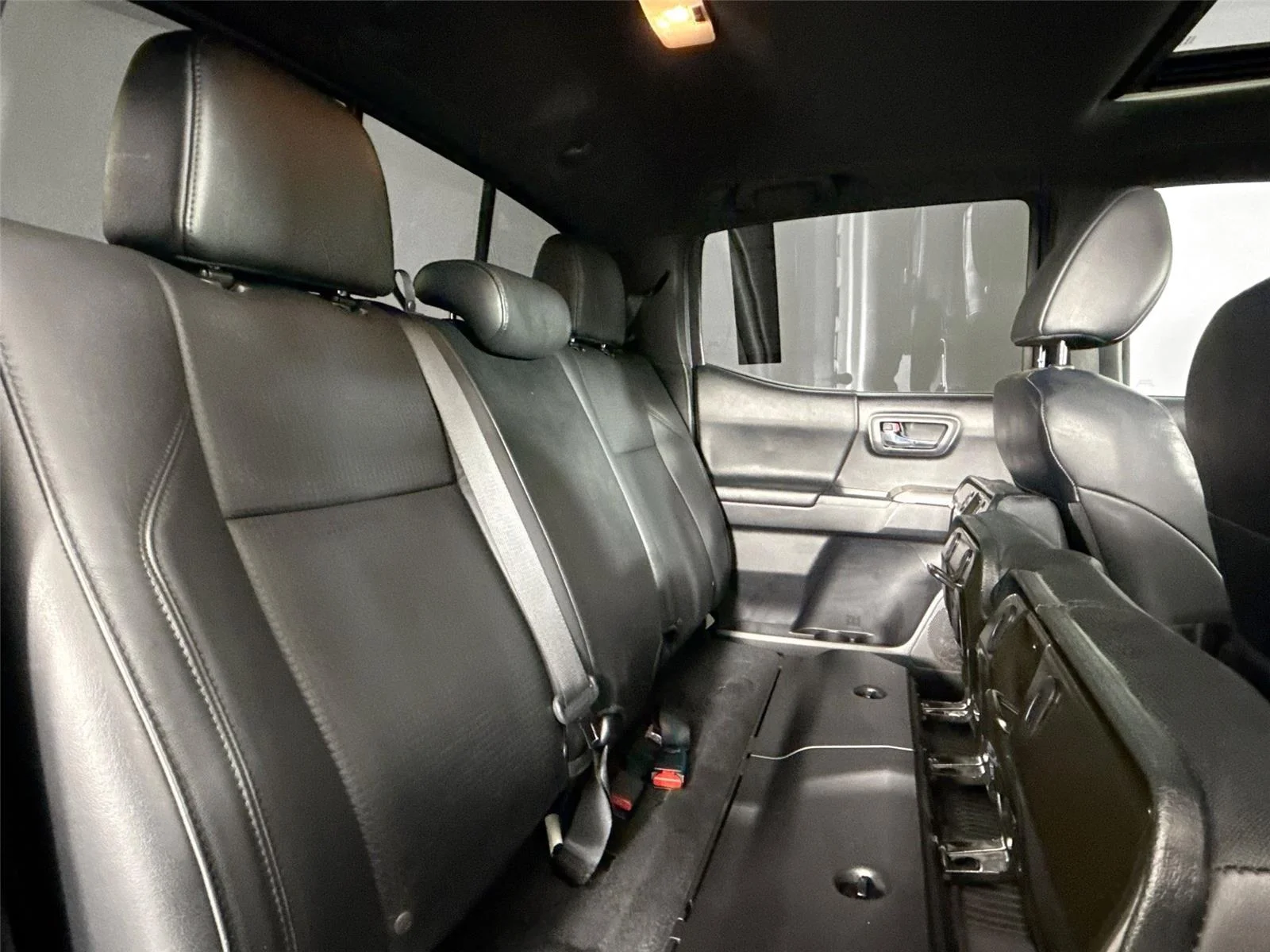 2021 Toyota Tacoma Limited - Photo 38